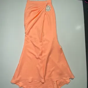 - Sabo Neon Orange Satin Formal Maxi Woman’s Skirt With Front Slit NWT Size XS