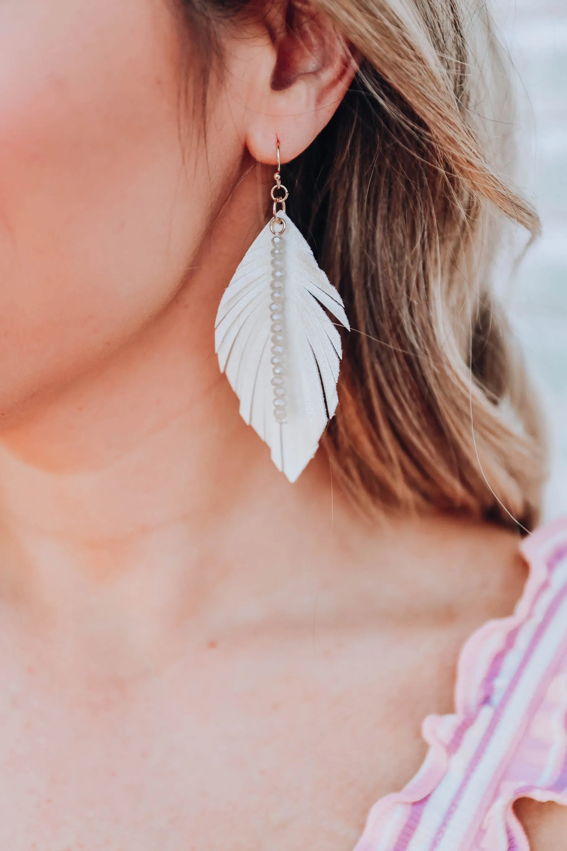 Annalise Feather Earrings - Cream