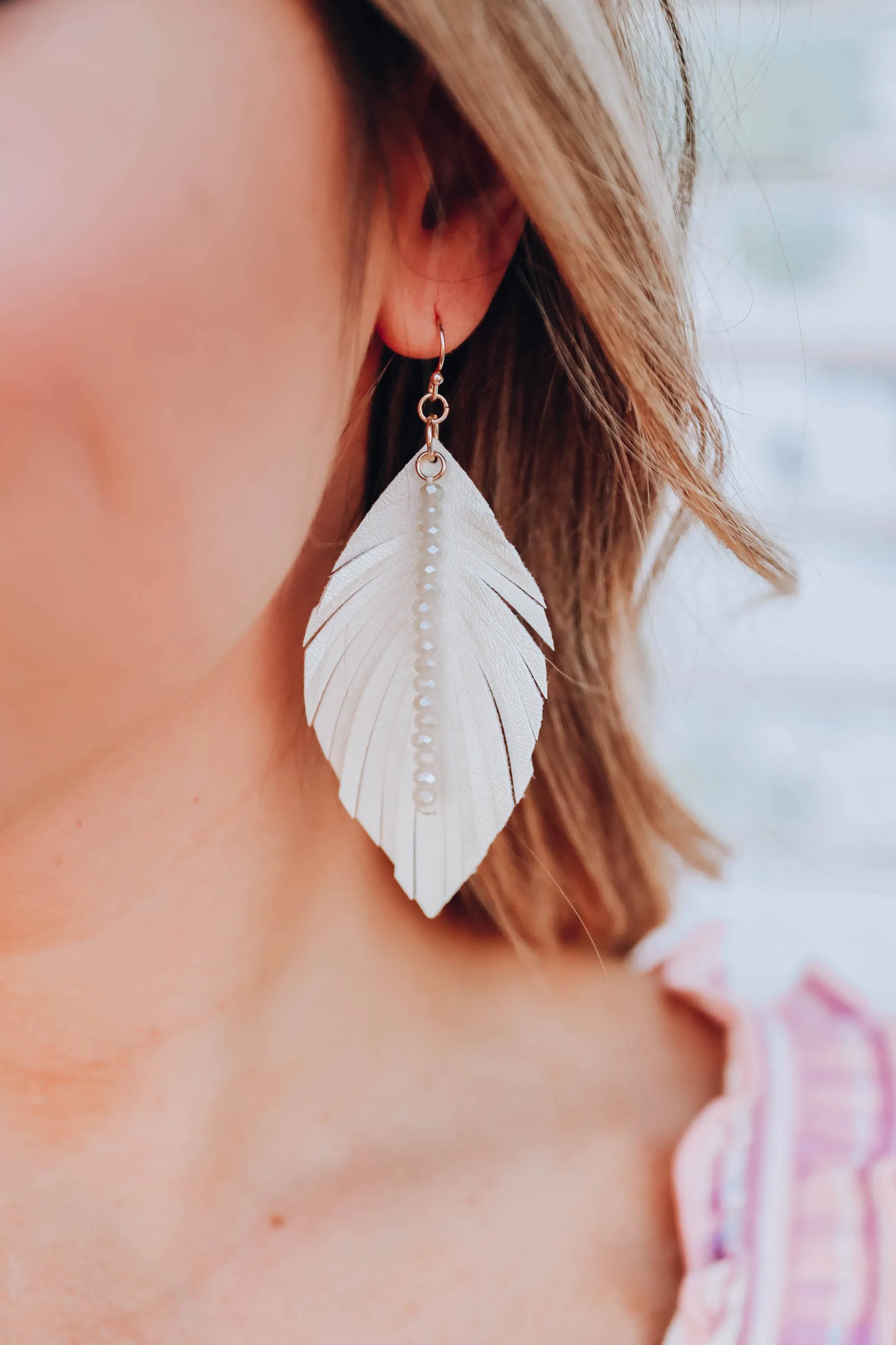 Annalise Feather Earrings - Cream