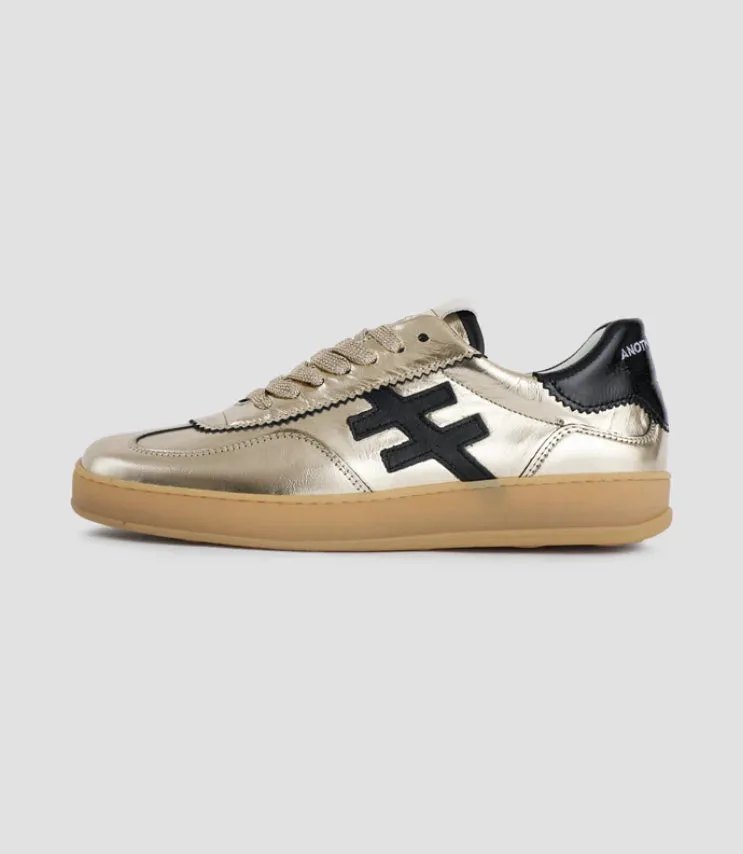 ANOTHER TREND - A032M343 Gold Metallic Trainer