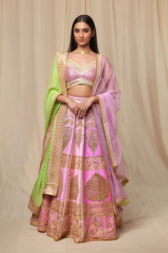 Barfi Pink ‘Paan-Patti’ lehenga