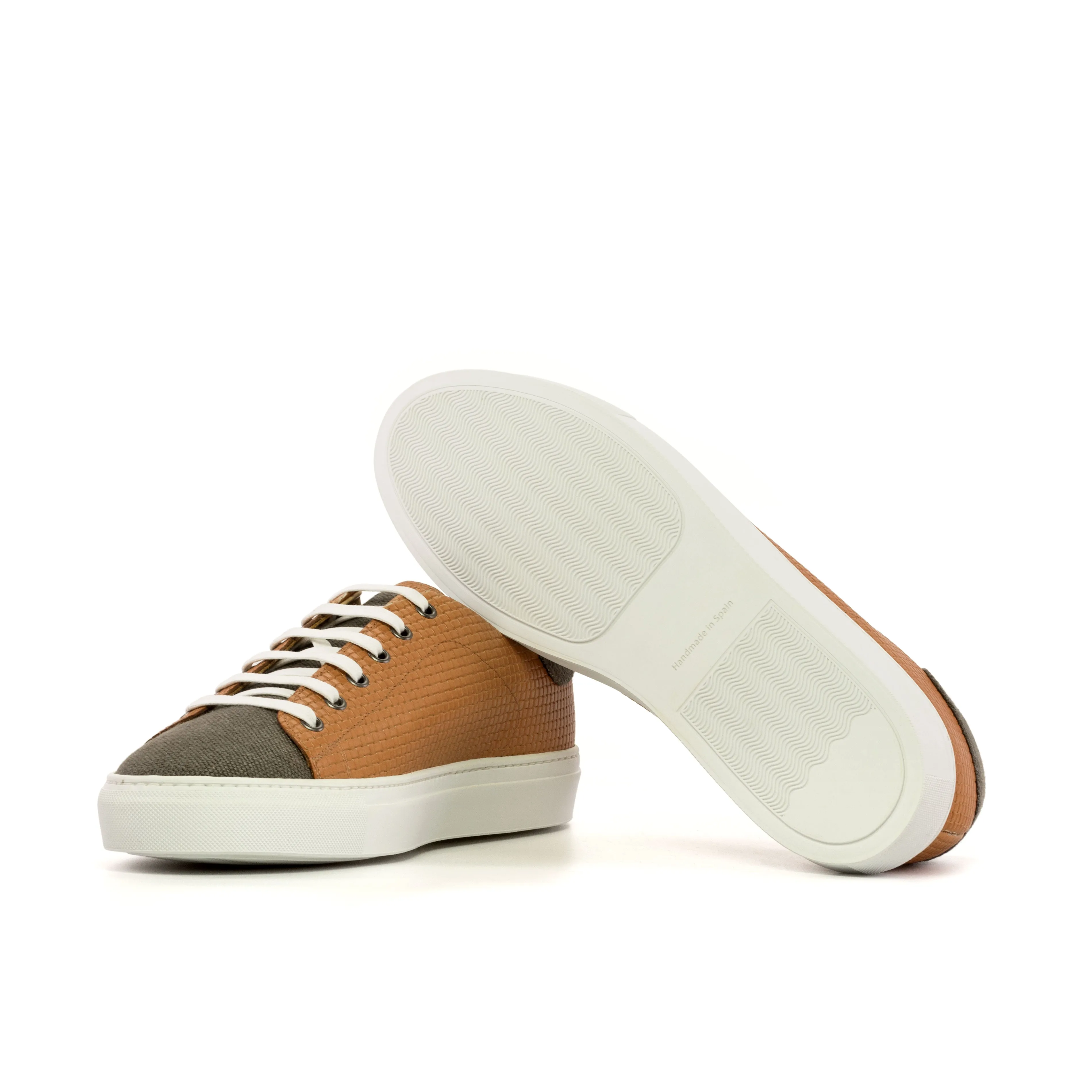 DapperFam Rivale in Orange / Grey Men's Linen Trainer
