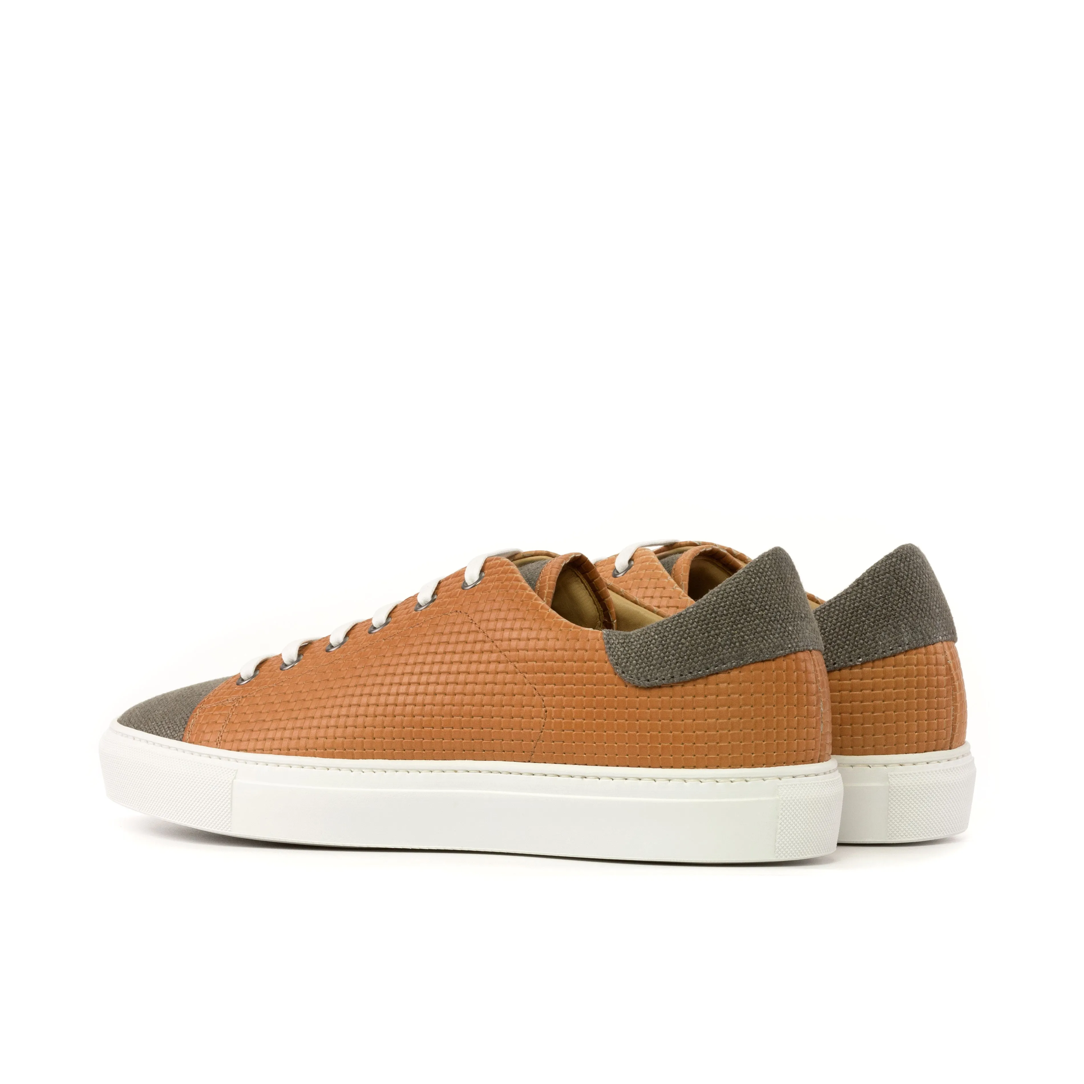 DapperFam Rivale in Orange / Grey Men's Linen Trainer