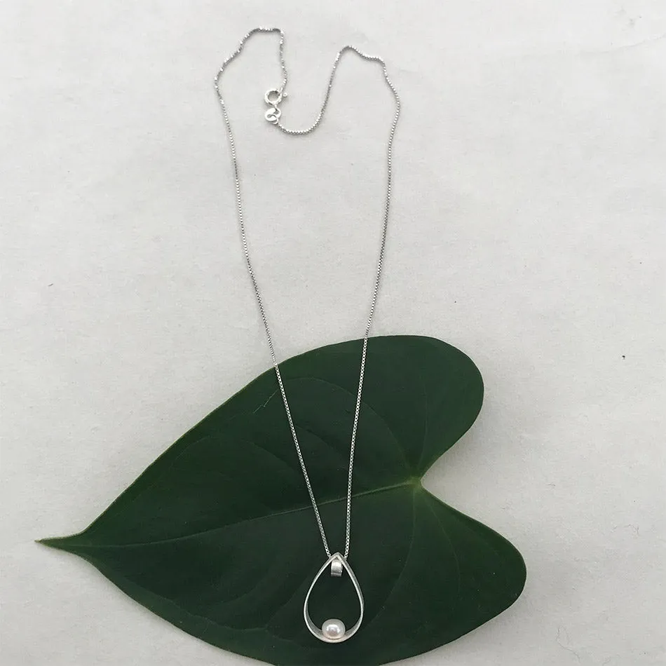 Elegant Teardrop Necklace - Sterling Silver, Indonesia
