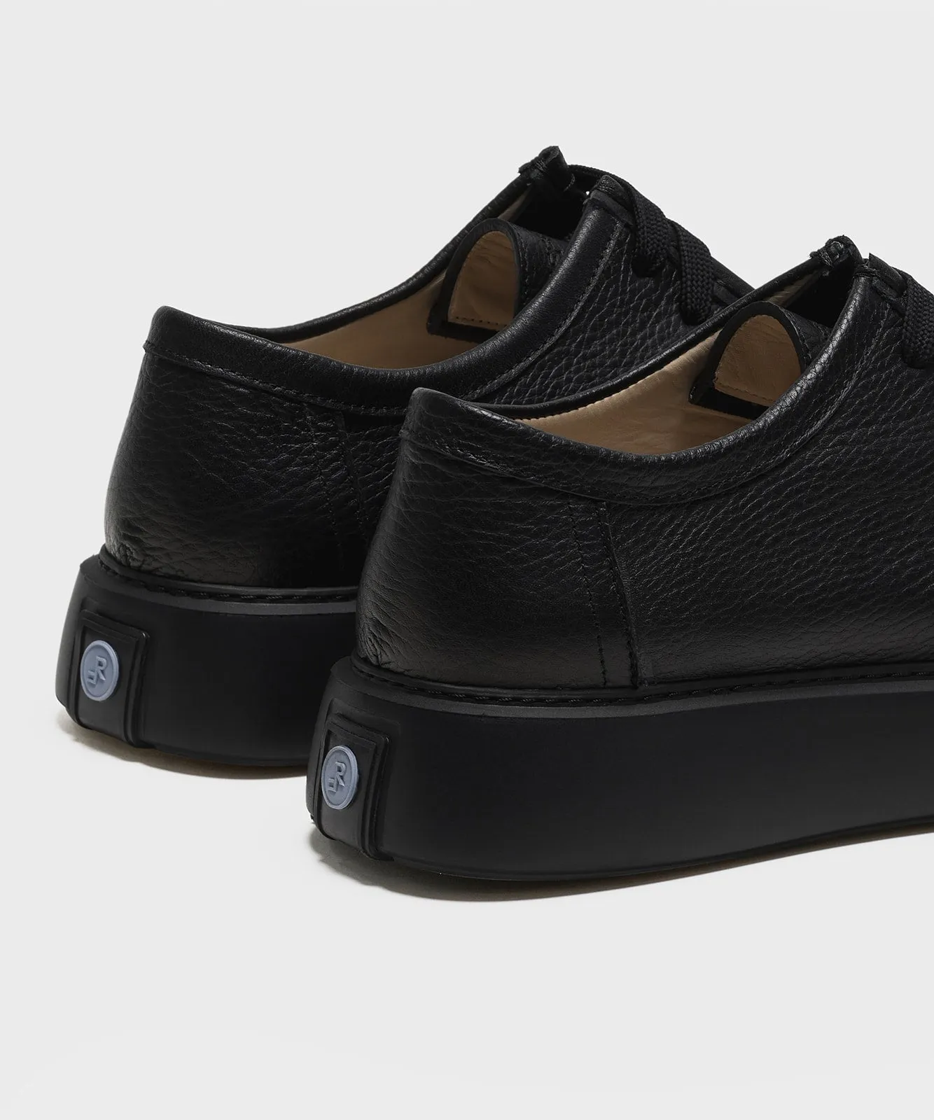 Fernabee All Black Grained Leather (W)