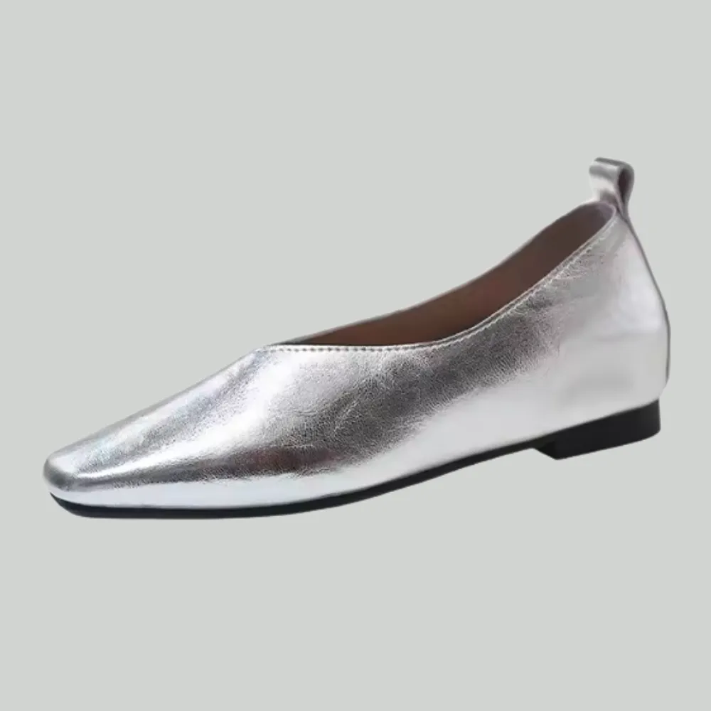 GWEN LOAFERS