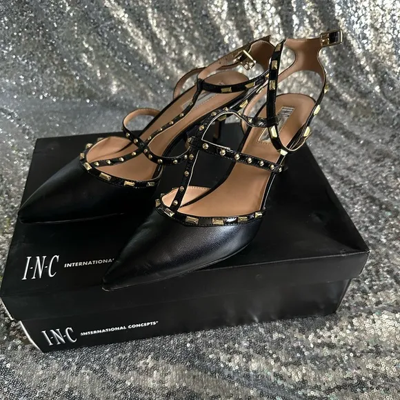 INC International Concept CARMAPNK Blush Black Heels Size 11 for Women