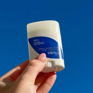 ISNTREE HYALURONIC ACID AIRY SUN STICK SPF50 