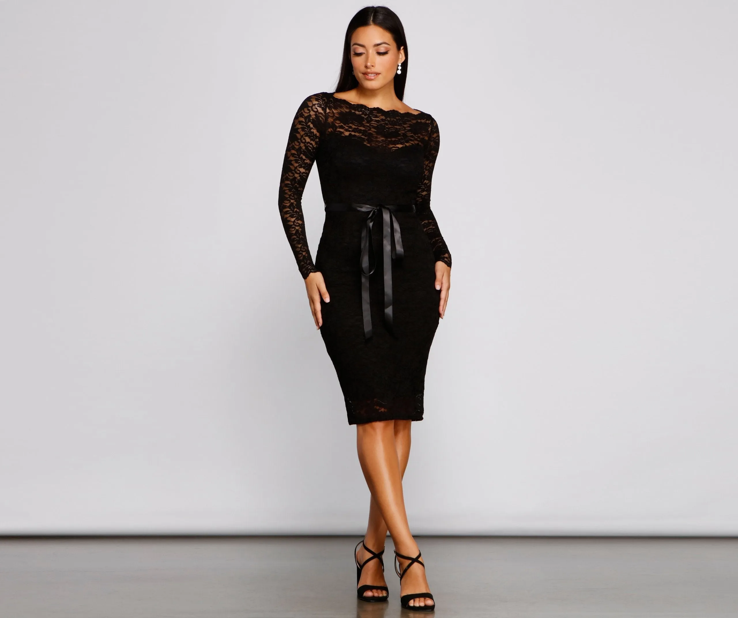 Keely Lace Stylish Sweetheart Midi Dress
