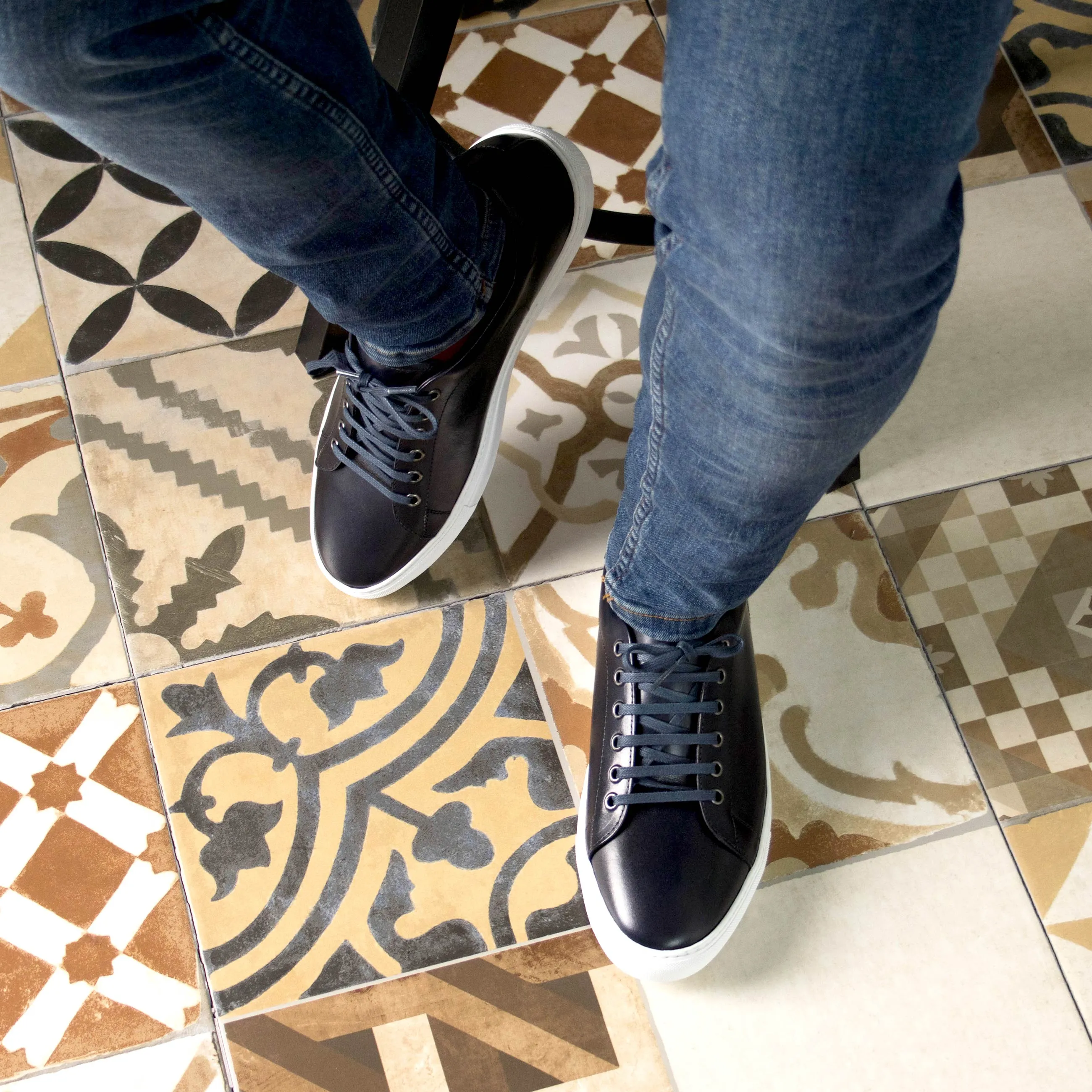 Leather Trainer │ Navy White Rubber Sole