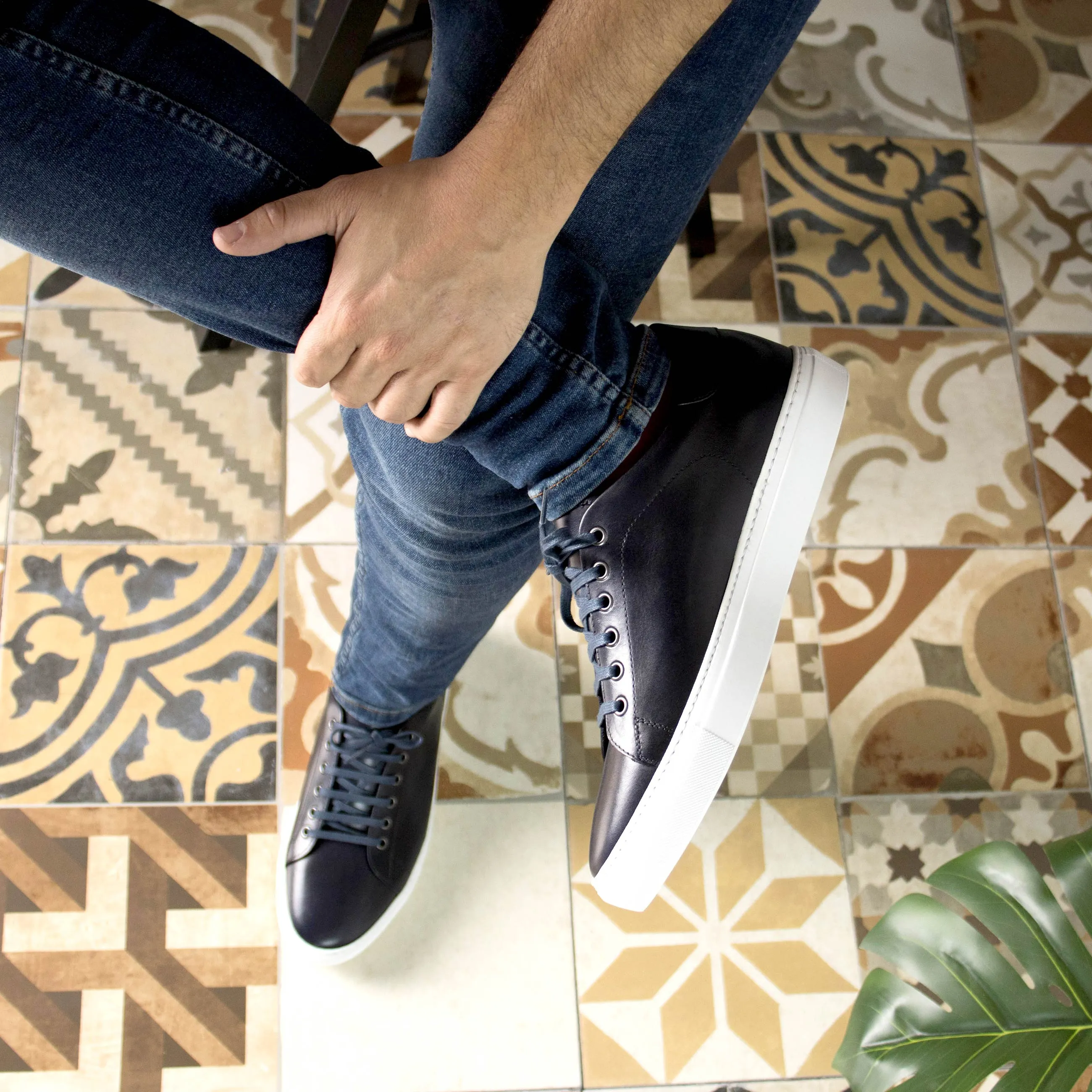 Leather Trainer │ Navy White Rubber Sole