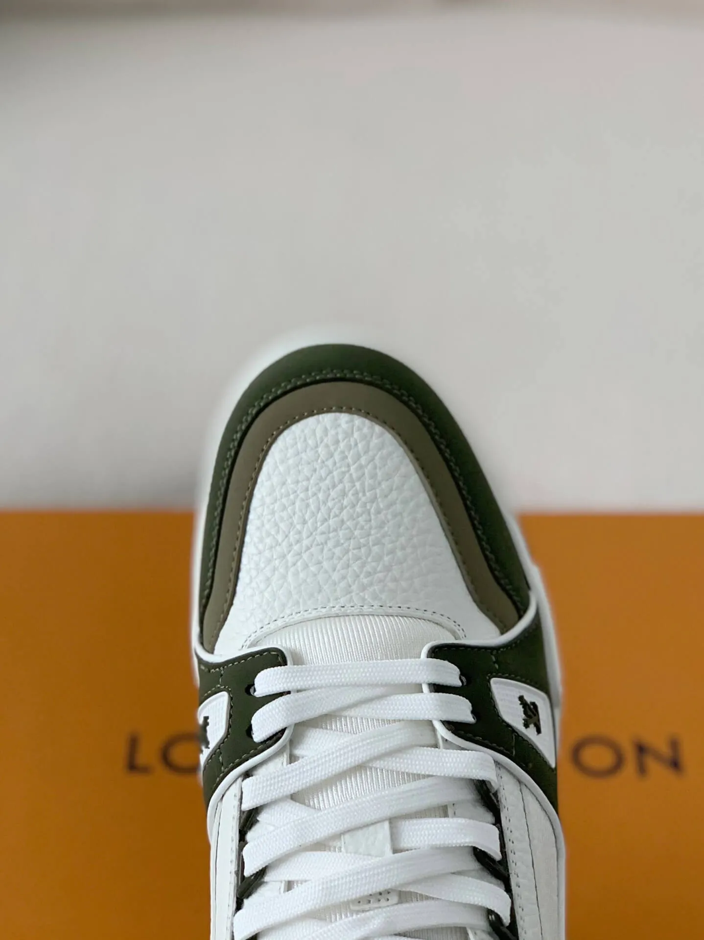 Louis Vuitton LV Trainer "Green White" Sneaker
