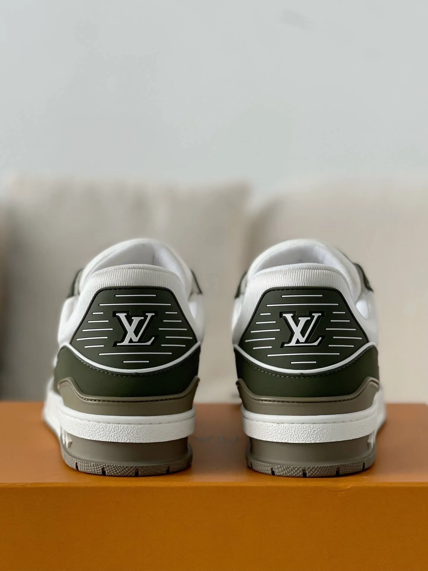 Louis Vuitton LV Trainer "Green White" Sneaker
