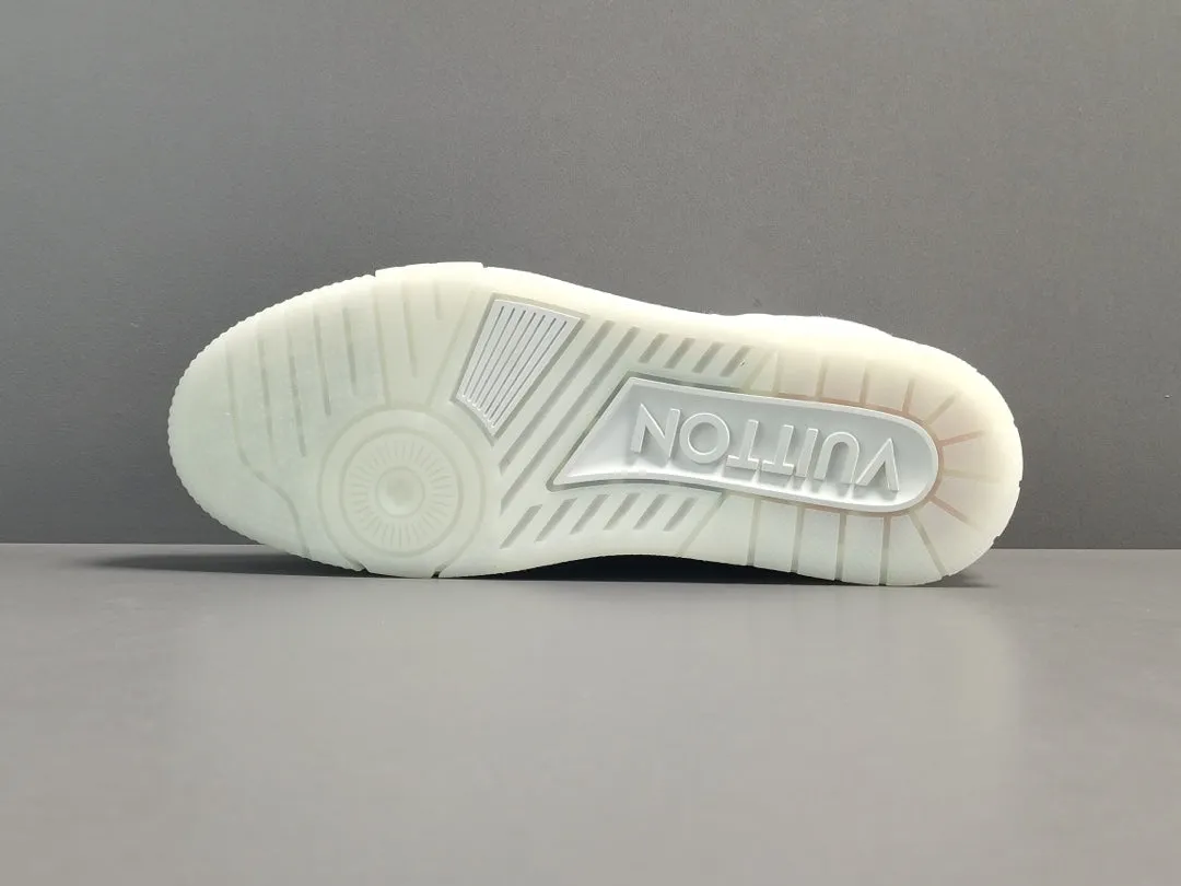 LOUIS VUITTON LV TRAINER SNEAKER