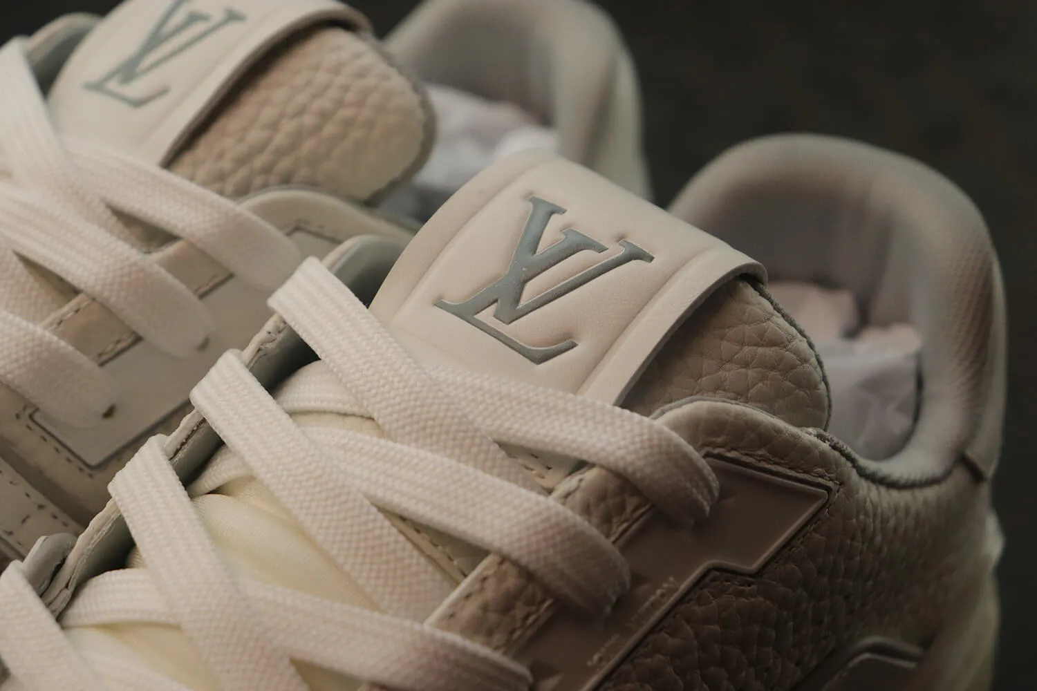 Louis Vuitton Trainer #54 Signature White