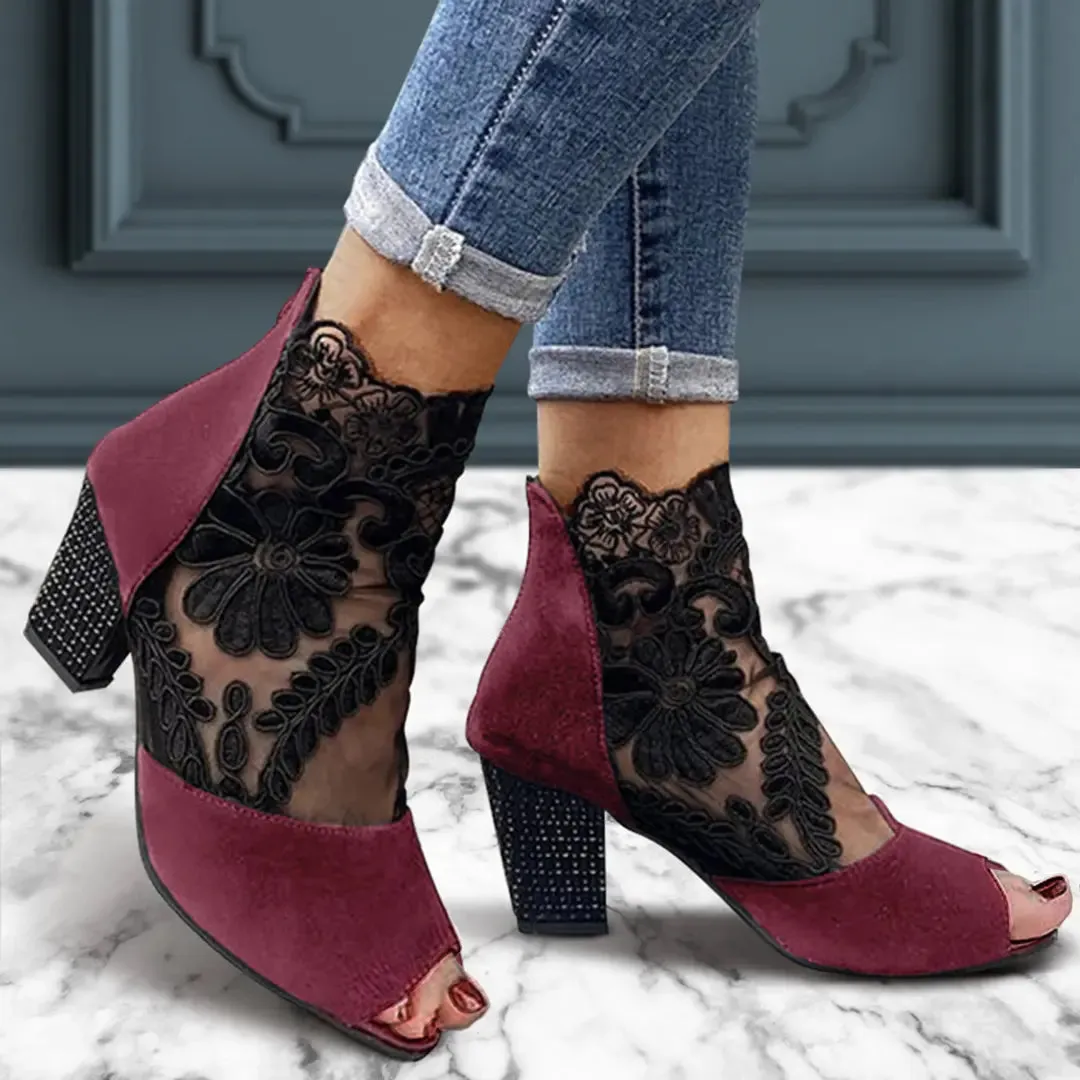 Luxury black ankle-high heels with lace