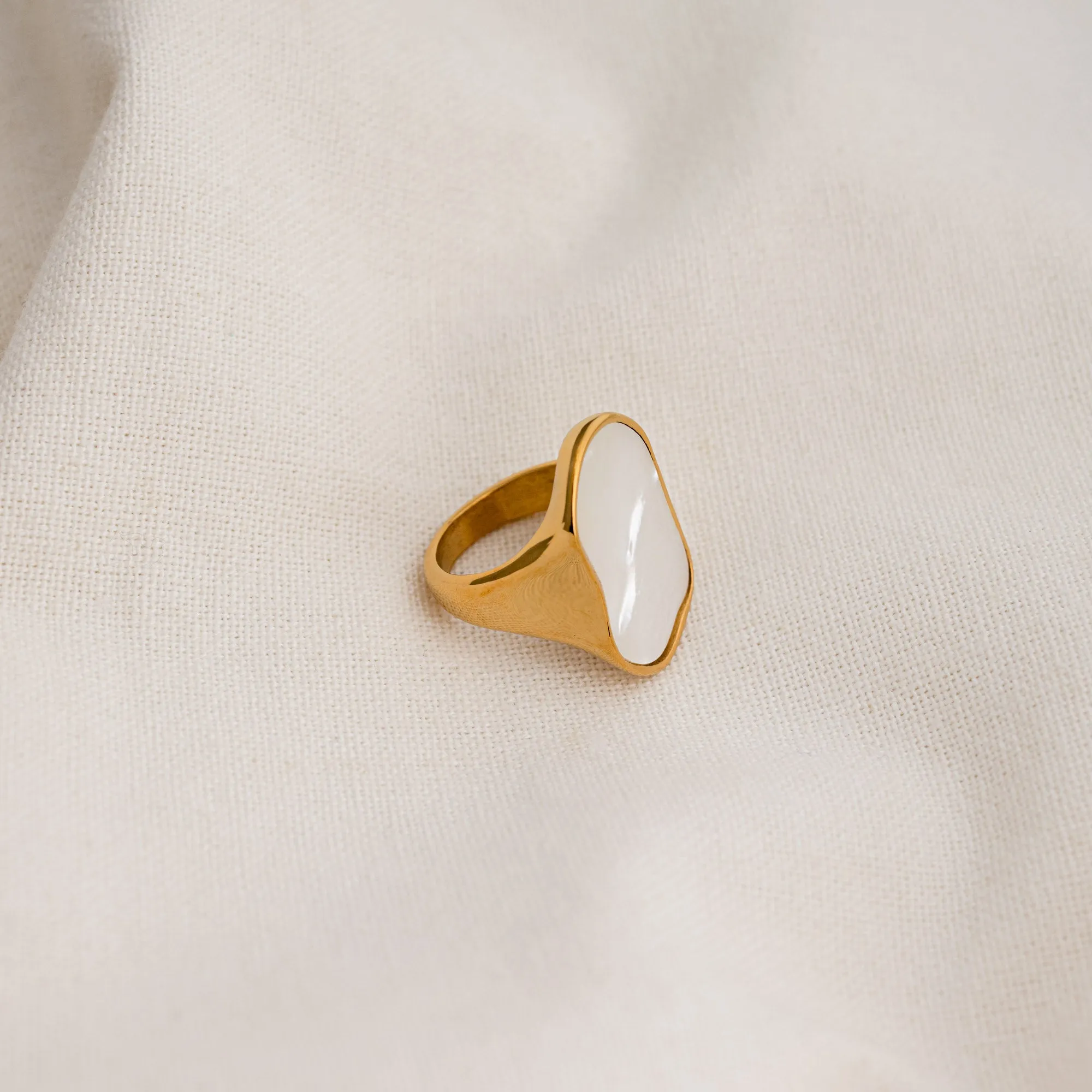 Lyria Ring