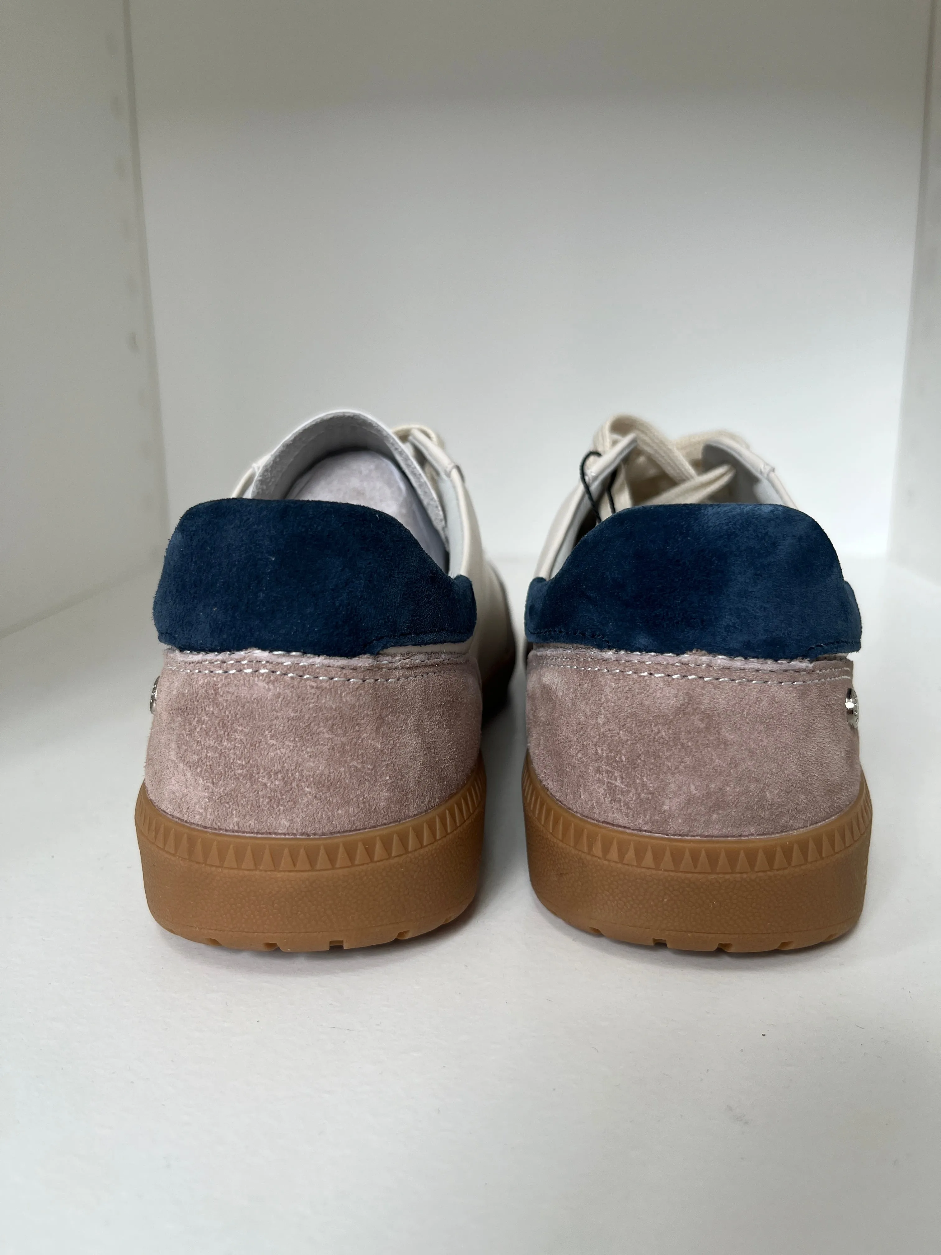 Melfi Trainer Cream/Navy