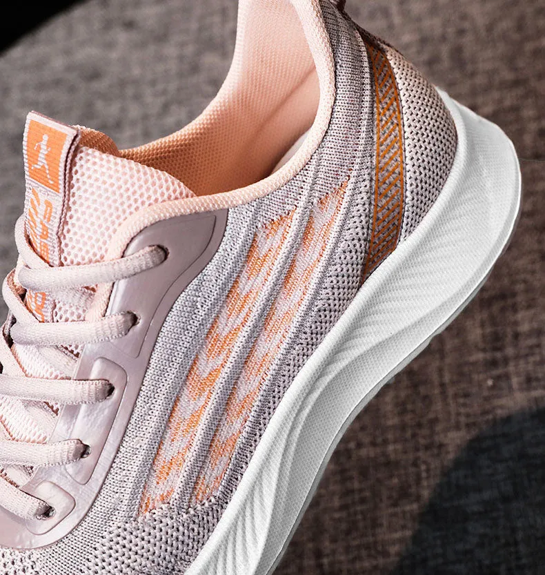 Modern Lightweight Trainer Sneakers for Women's Casual Outdoor Adventures