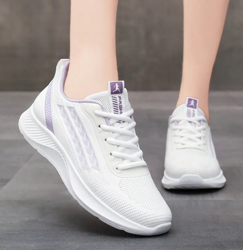 Modern Lightweight Trainer Sneakers for Women's Casual Outdoor Adventures