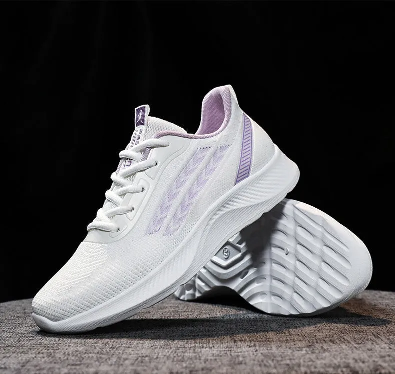Modern Lightweight Trainer Sneakers for Women's Casual Outdoor Adventures