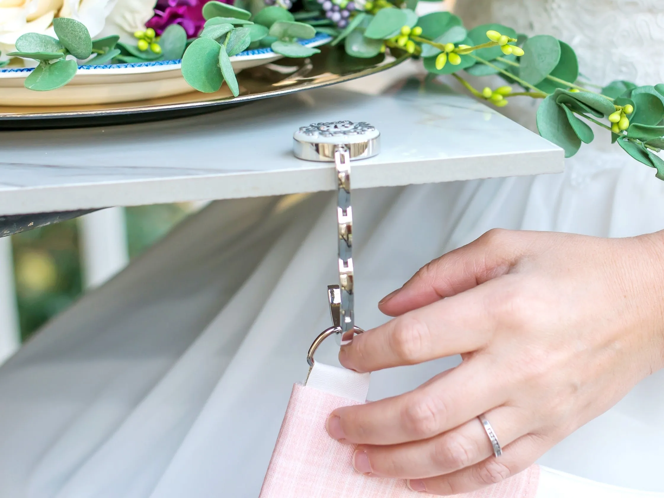 Mother and Daughter Purse Hanger