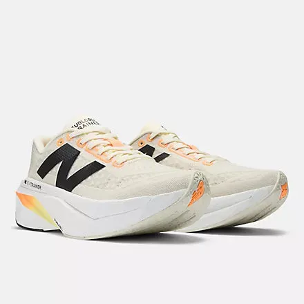 New Balance FuelCell SuperComp Trainer v3 - Mens