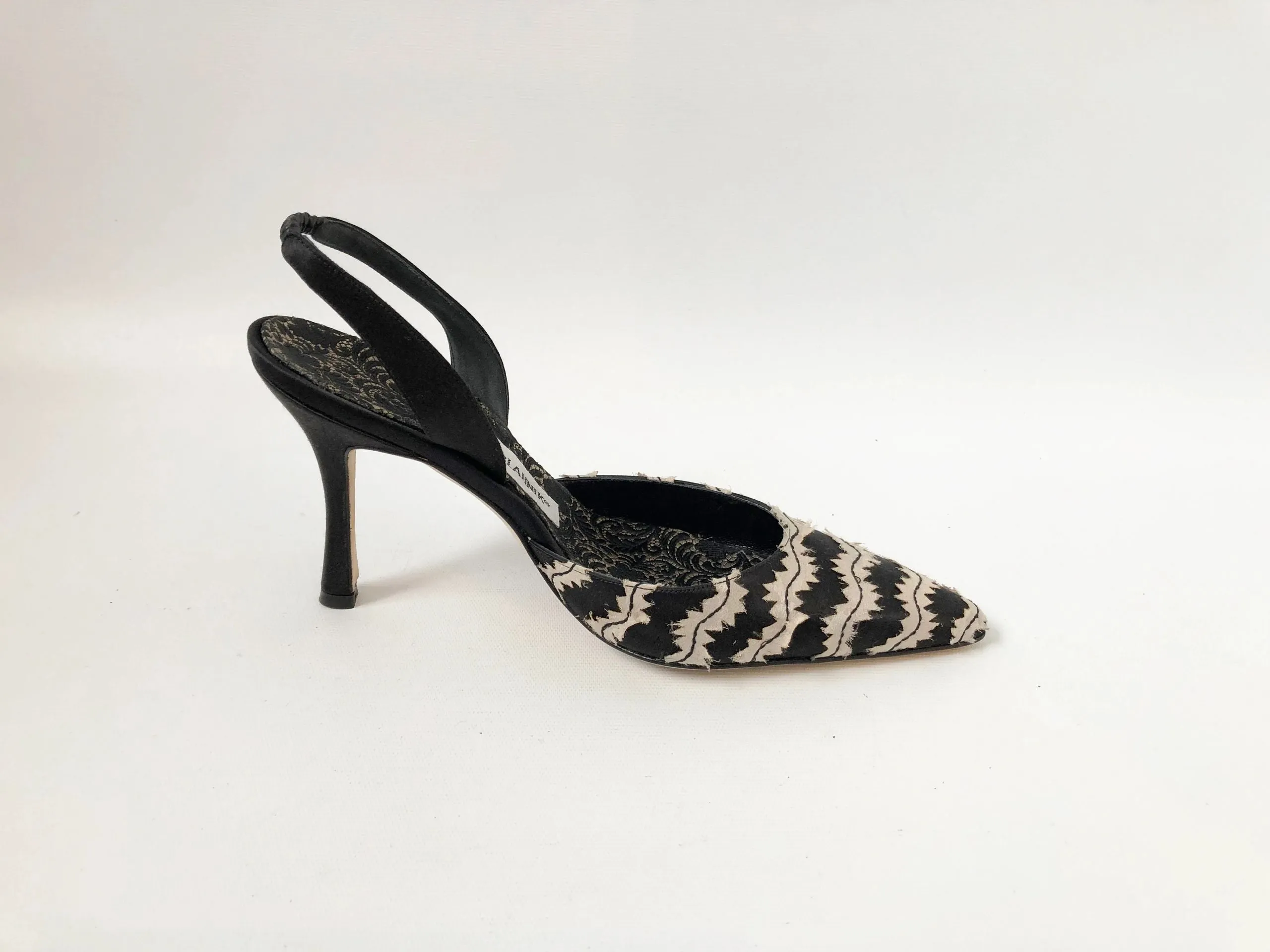 NEW Manolo Blahnik Carolyne Slingback Size 38 It (8 Us)