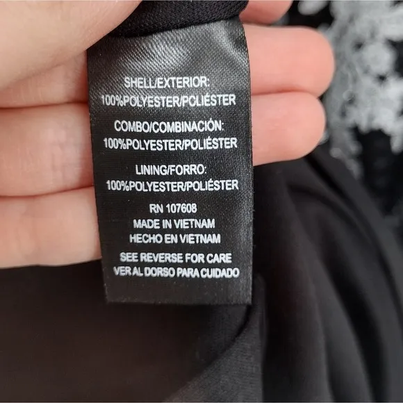 Nicole Miller Black Silver Embroidered Floral Modest Holiday Midi Dress Small