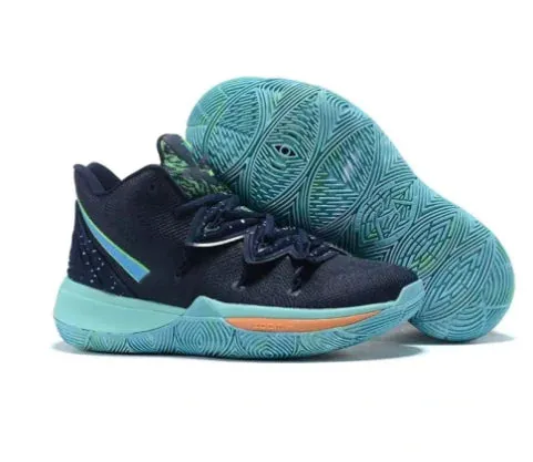 Nike Kyrie 5 Court Essentials