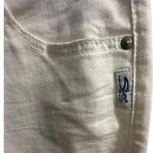 NWT Silver Avery Skinny Crop jeans size 29