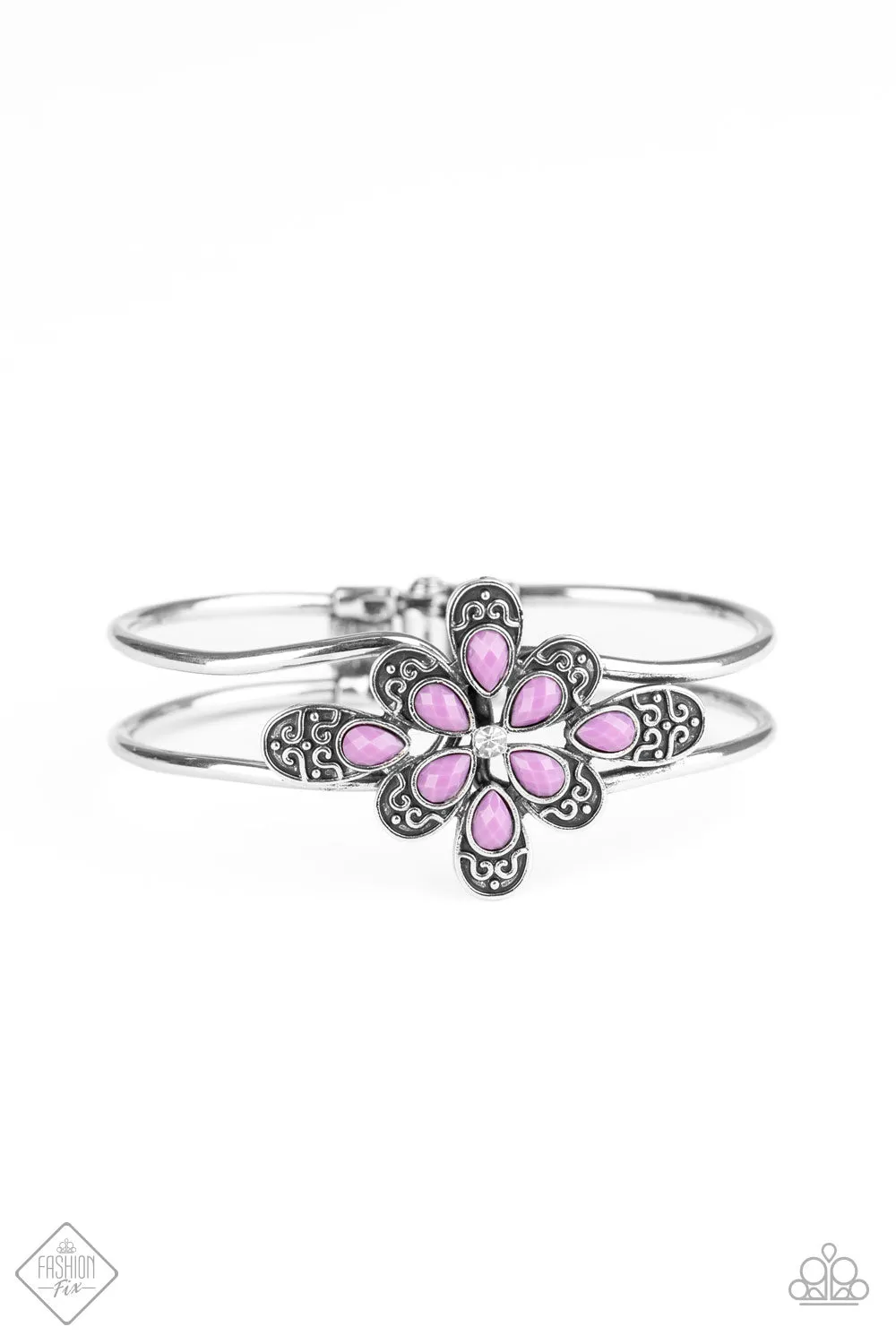 Paparazzi -Glow With The FLORALS  - Purple Bracelet