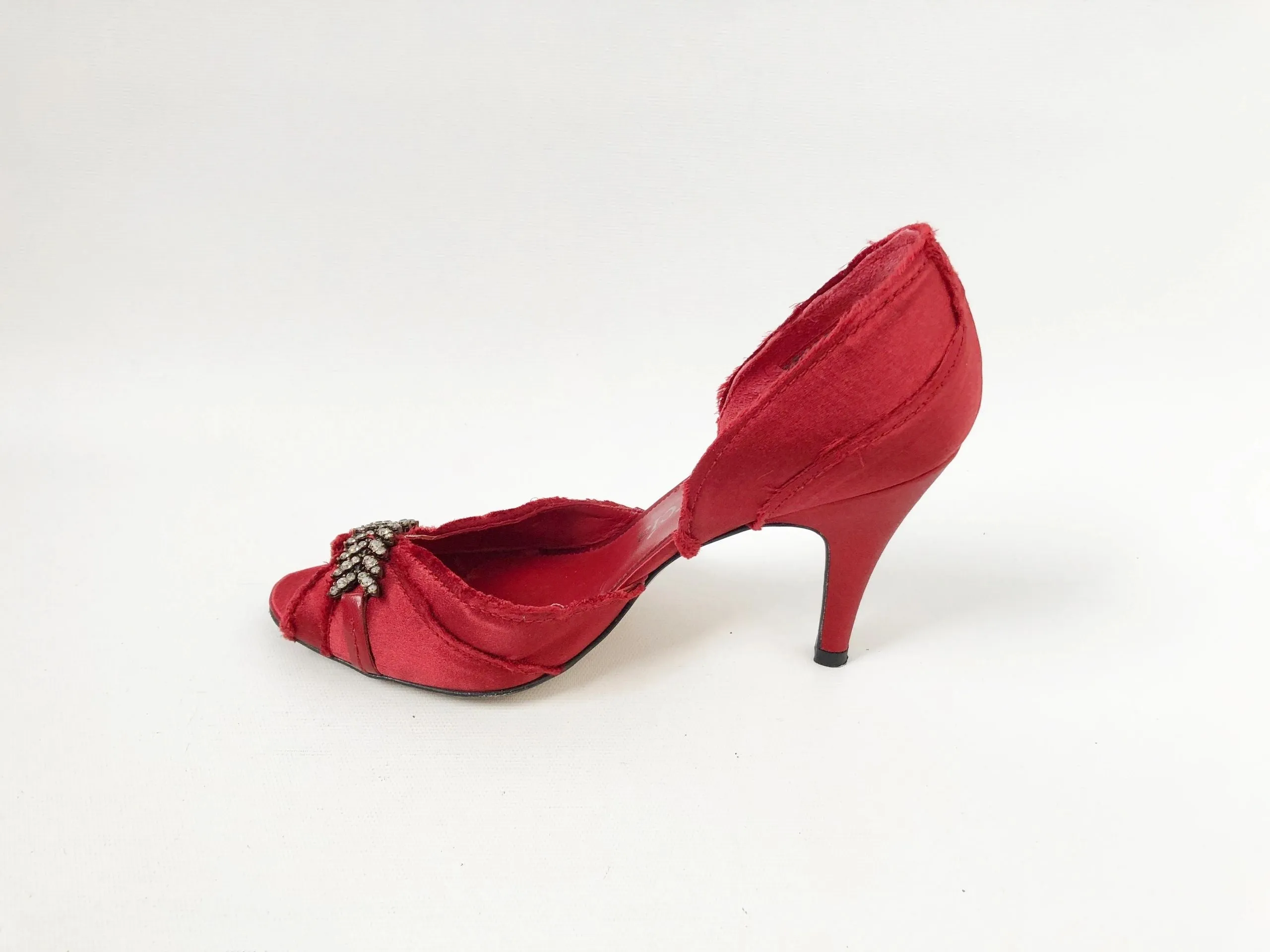 Pedro Garcia Embellished D'Orsay Size 37.5 It (7.5 Us)