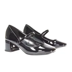 Rhea Mid Block Heel Closed Toe Mary Jane Shoes With Strap in Black Patent
