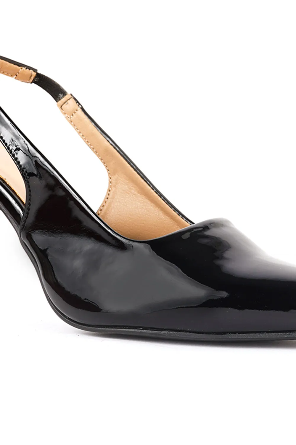 SOLES Pointed Toe Pumps