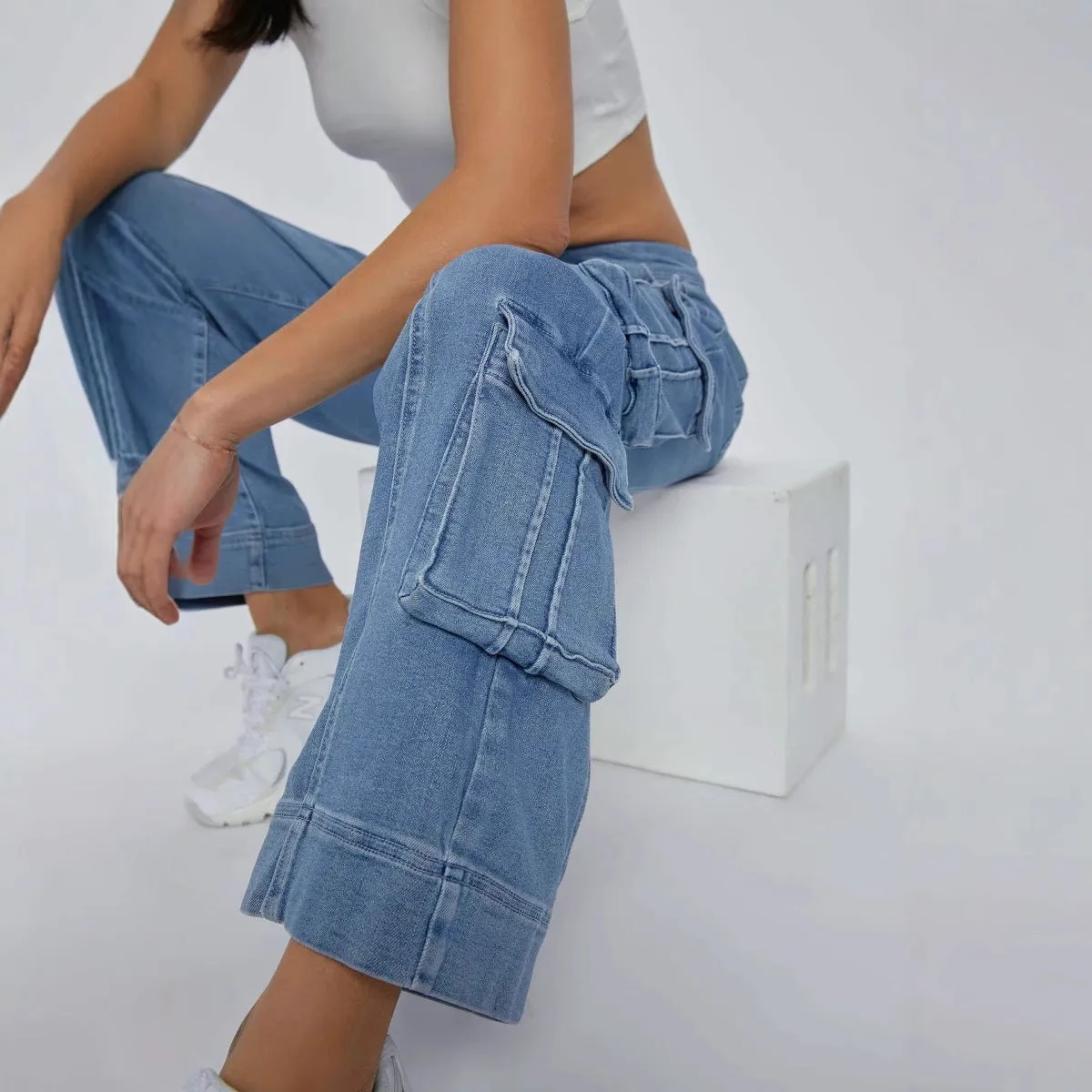 Stylish Spring Wide-Leg Cargo Denim Pants with Drawstring Detail