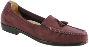 Women's Hope Slip On Loafer in Webster Wine