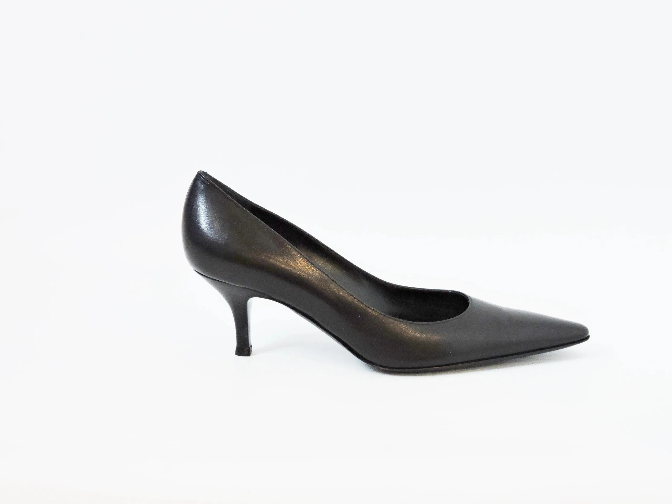 YSL Black Leather Pump Size 35.5 It (5.5 Us)